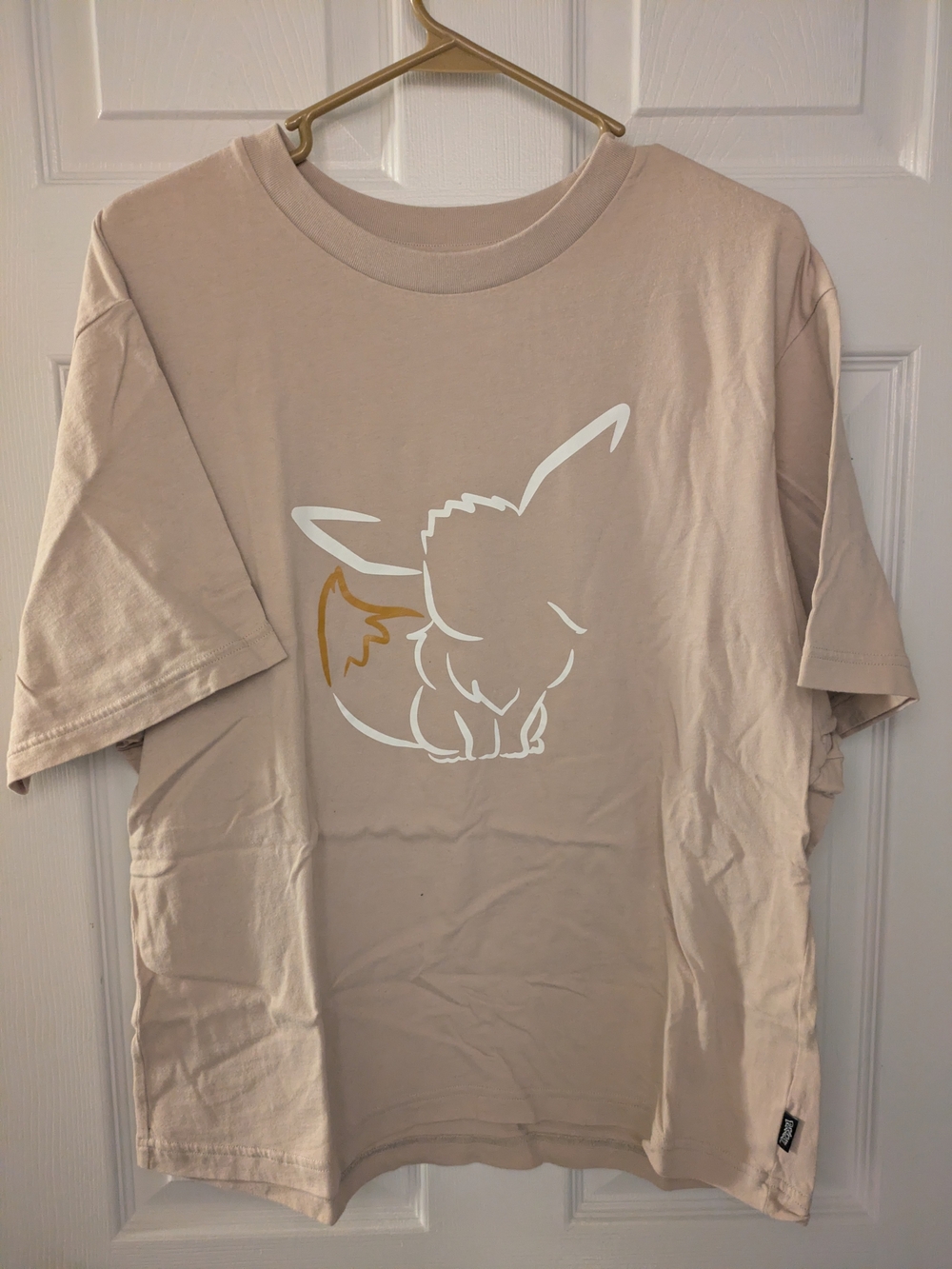 Uniqlo X Pokemon Eevee Shirt